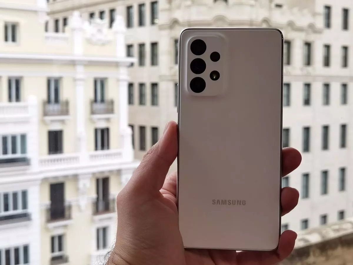 Samsung Galaxy A53 vs. S21 FE, Unterschiede, Vergleich und was ist besser 2