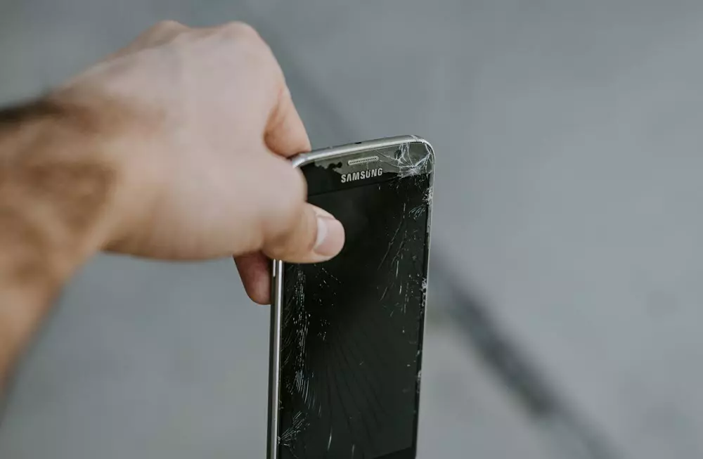 Deckt die Samsung-Garantie einen kaputten mobilen Bildschirm ab?  1
