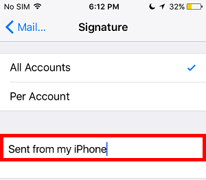 iPhone >> Einstellungen >> Mail, Kontakte, Kalender >> Signatur >> Von meinem iPhone gesendet